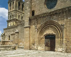 Iglesia: Church of the Assumption of Our Lady. 13th-16th