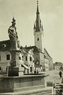 Steeples: Church and fontain in Horn