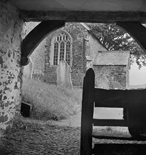 Lych: Church lych gate