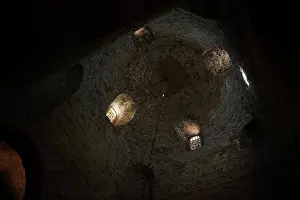 Vault: Church of St. Michael (San Miguel). Domed dome. Tarrasa. Cat