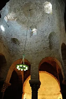 Vault: Church of St. Michael (San Miguel). Domed dome. Tarrasa. Cat
