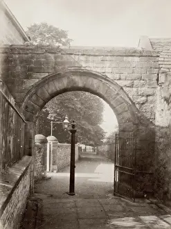 Churchyard: The churchyard gate, Hexham, Northumerland