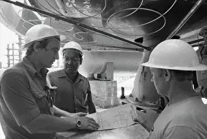 Construct: Cienfuegos Oil Refinery under construction