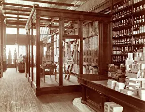 Tobacconist: Cigar Shop, New York