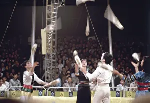 Jugglers: Circus in North Vietnam