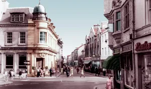 Cirencester: Cirencester, Cricklade Street c1965