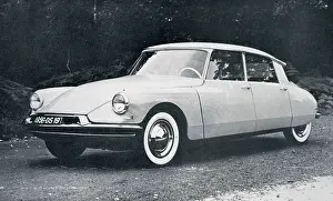 Citroen: Citroen DS19 car