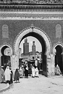 Mansour: City gate of Fez, 1936