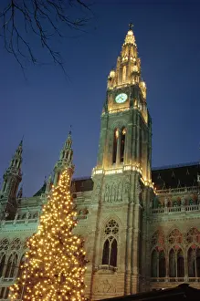 Landova: City Hall tower at night