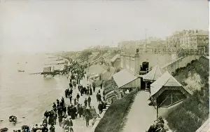 Clacton: Clacton Beach and Promenade