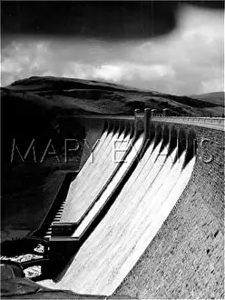 Radnorshire: CLAERWEN DAM