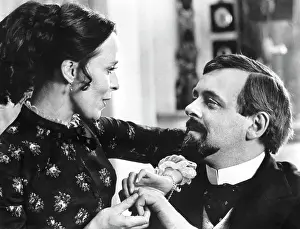 Distributors: Clair Bloom - Anthony Hopkins - celebrity