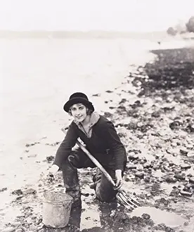 Clams: Clam digger