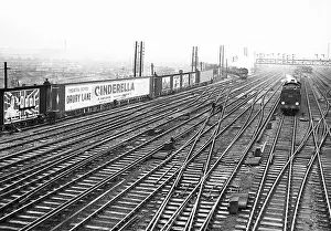 Interchange: Clapham Junction, early 1900s