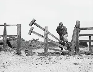 Linton: CLAPPER STILE