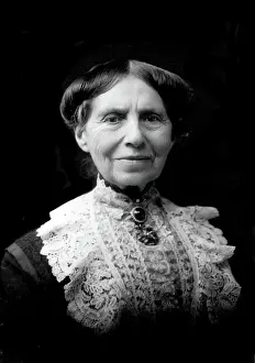 Clarissa: Clara Barton, American Humanitarian