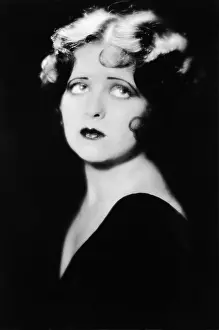Starlet: Clara Bow