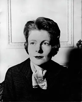 Clarissa: Clarissa Eden, Countess of Avon