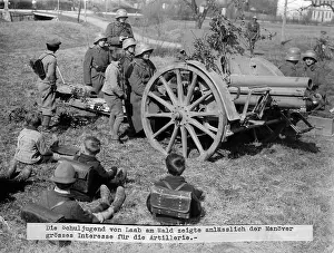 Schoolchild: Class outing to the miilitary