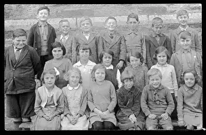 Obesity: CLASS PHOTO/WITH FAT BOY