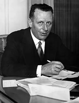 Anet: Claude Anet
