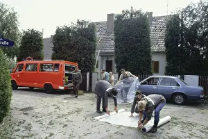 Hailstone: Cleanup after hail in Munich, 1984