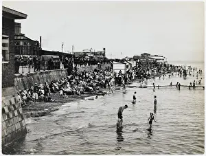 Deckchairs: CLEETHORPES SEA FRONT