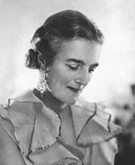 Ogilvy: Clementine Churchill