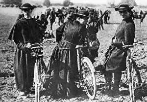Pastor: Clerics with bicycles, 1915