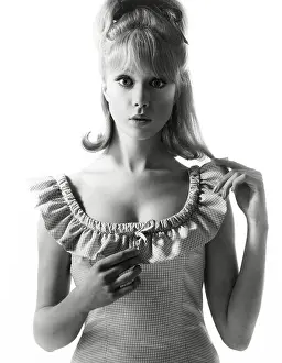 Rhona: Client: Rhona Roy - Model: Pattie Boyd