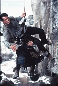 Cliffhanger: CLIFFHANGER