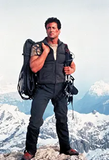 Cliffhanger: CLIFFHANGER