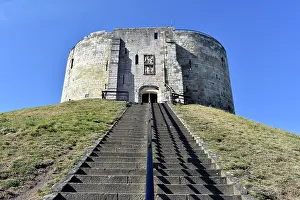 Streetscape: Clifford's Tower, York