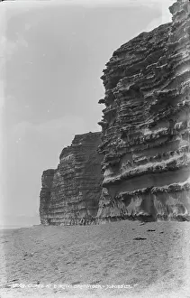 Bradstock: Cliffs at Burton Bradstock