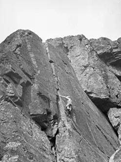 Alan Greeley Collection: CLIMBING GREAT GABLE