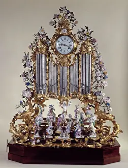 Clocks: Clock decorated with bronze rocaille