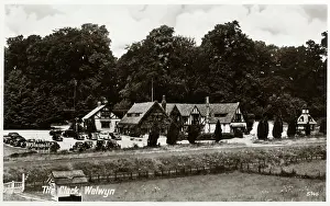 Roadhouse: The Clock road house, Welwyn, Herts 1920s