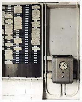 Punctual: CLOCKING-IN MACHINE