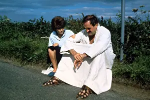 Dressing Gown: Clockwise (1986)
