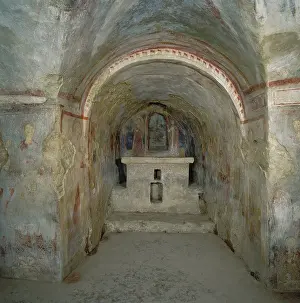 Frosinone: Close-up of the crypt of