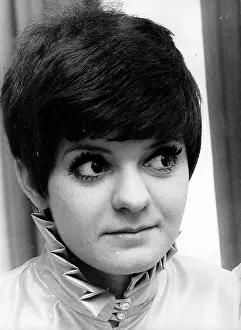 Reparata: Close-up of a member of Reparata and the Delrons
