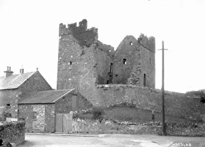 Portaferry: Close in view of Portaferry Castle