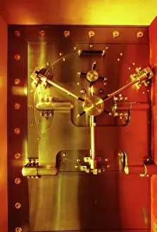 Fre002: Closed bank vault door