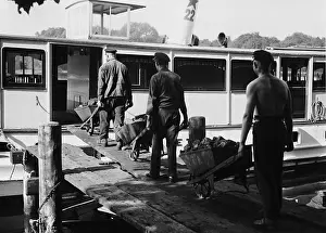 Pentecost: Coal loading, 1933