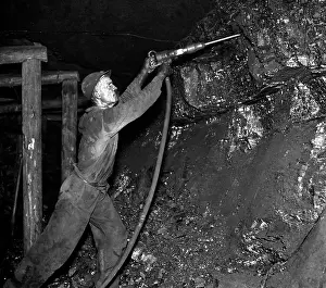 Amounts: Coal miner