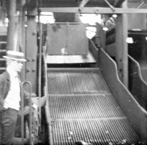 Pontypool: Coal screening machine, Llanerch Colliery, South Wales