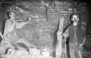 Pontypool: Coalface workers, Baldwin's Level, Pontypool, South Wales