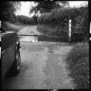 Watersplash: A cobbled ford with depth gauge. This location