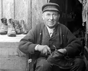 Mender: Cobbler, probably 1920s