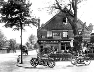 C1915: Cobham, the Old Oak Tree Restaurant c1915